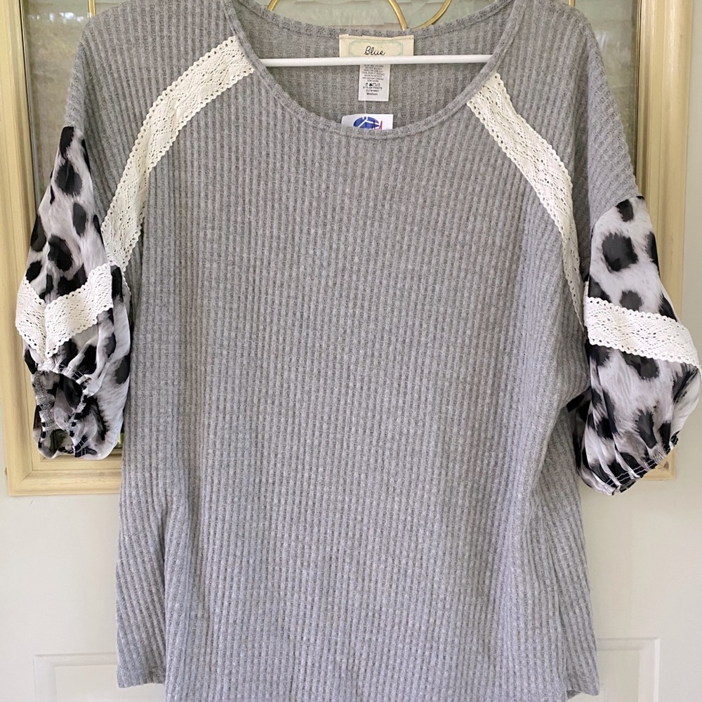 Leopard Bubble Sleeve Top